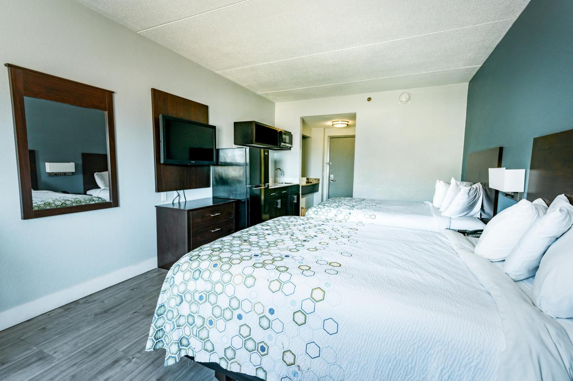 Hometowne Studios By Red Roof San Antonio - Seaworld Northwest Dış mekan fotoğraf